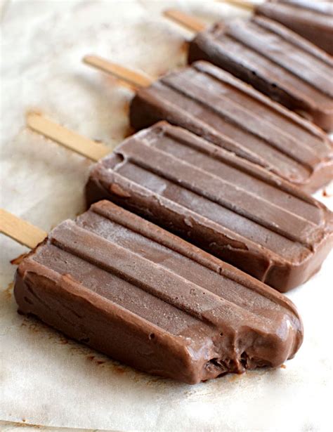 Cómo Hacer Paletas De Helado De Chocolate Fudge Muy Cremosos Una