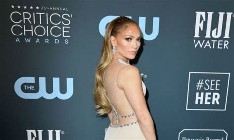 Jennifer Lopez Goes With Sleek Sparkle For The 2020 Critics Choice