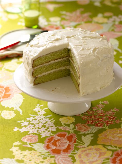 Living up to their annual tradition, trisha invites the band over for brunch to celebrate the holidays together. Trisha Yearwood's Key Lime Cake - Cowboys and Indians Magazine