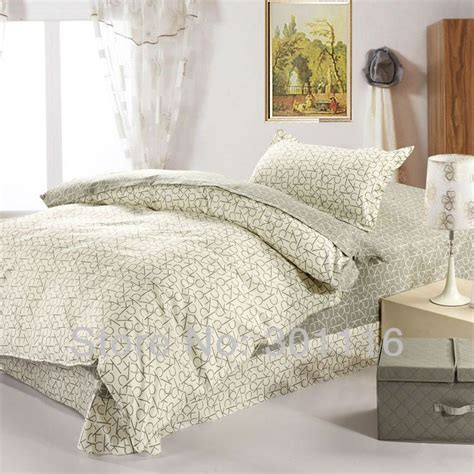 The most common twin bed comforter material is cotton. twin comforters for adults | brand bedding 100 % printed ...