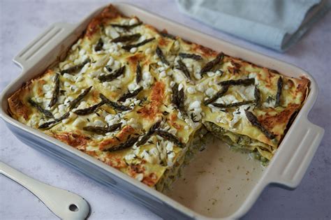 Jamie Olivers 30 Minute Meals Summer Veg Lasagne recipe