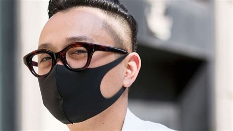 The 21 Best Face Masks For Glasses Wearers Gq