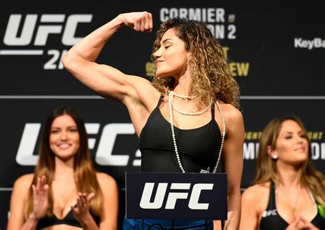 UFC S Pearl Gonzalez Cleared To Fight Despite Breast Implants