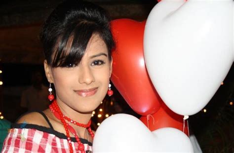 Nia Sharma Television Actress Ek Hazaron Mein Meri Behna Hai ~ Artist 271