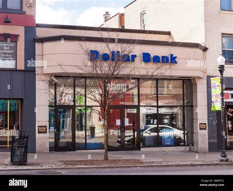 Dollar Bank On Forbes Avenue In The Squirrel Hill Pittsburgh