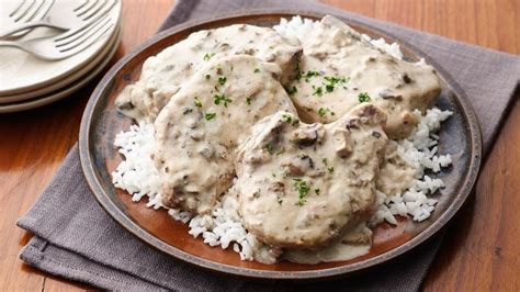 I had 2 thick butterflied pork chops and used an. Lipton Onion Soup Mix Pork Chops Slow Cooker / Crock Pot ...