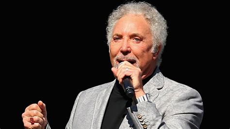 Born on june 7, 1940, thomas john woodward was a welsh singer. Sir Tom Jones: 'I'm having a DNA test to see if my ancestors are black' | Stuff.co.nz
