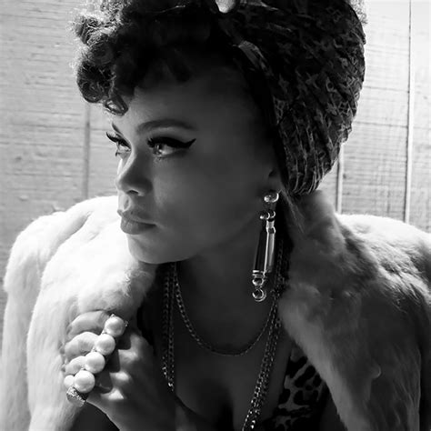 Andra Day Covers Strange Fruit In Protest Of Lynching In America Music Fashion