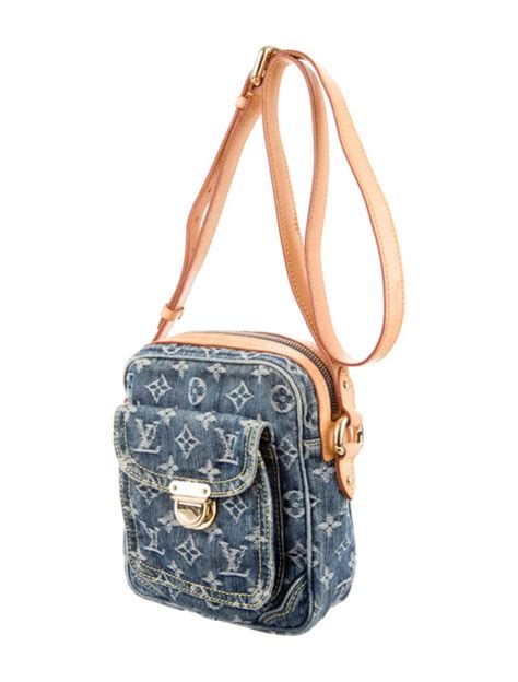 Louis Vuitton Monogram Denim Crossbody Bag Handbags Lou61650 The Realreal