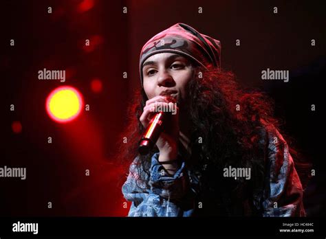 Alessia Cara Hi Res Stock Photography And Images Alamy