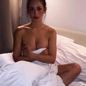 Rosie Roff Naked Leaked Photos Scandal Planet