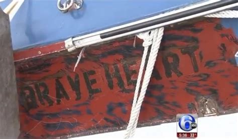 Mystery Boat Washes Up On Nj Beach Watch Abc Chicago Breaking
