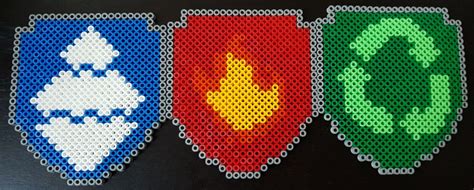 Ryder, un petit garçon de 10 ans, vit bien des aventures en compagnie de sa joyeuse. Badge Pat Patrols hama beads Marcus/Everest/Rocky | Perle ...
