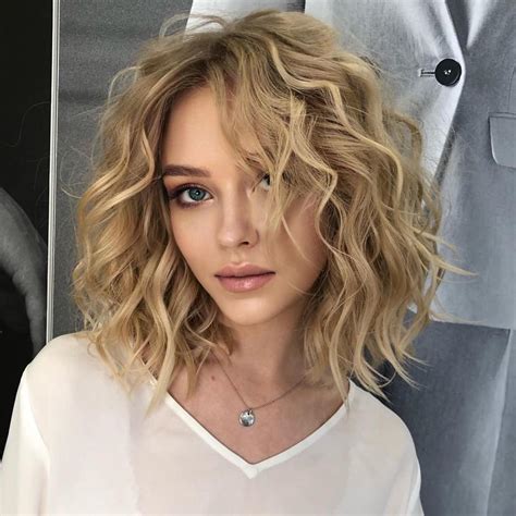 46 Cute Wavy Bob Hairstyles That Are Easy To Style