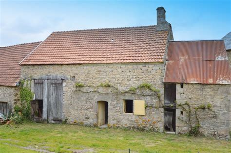 Vendez depuis votre smartphone ou tablette et envoyez des reçus électroniques à vos clients. Grange à vendre en Limousin - Creuse DOMEYROT Grange ...