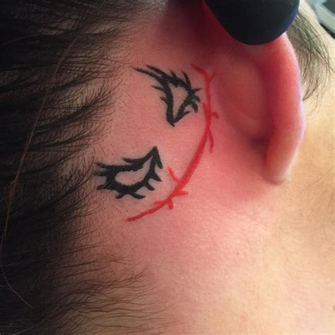 Due to their small size, many people hesitate less as large tattoos are painful and if gone bad, you have to be with it for a long time. 80 Best Behind the Ear Tattoo Designs & Meanings - Nice ...