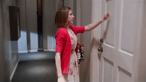 Knock On Door Gifs Find Share On Giphy