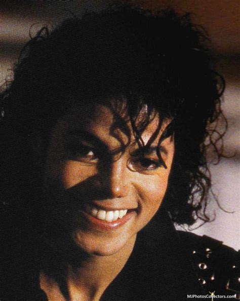 It's a remix of a charlie chaplin song that was written by charlie chaplin, john turner, and geoffrey parsons. Michael Jackson's beautiful smile