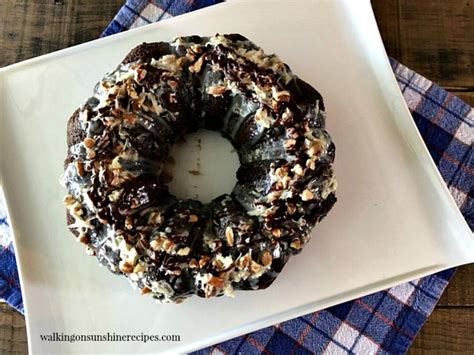 Pour cake batter into pan and bake 35 minutes or until done. Easy German Chocolate Cake with Homemade Coconut Pecan Icing