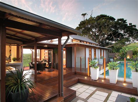 Offering intricate carvings of all kinds, solid teak wood furniture, petrified while the passage of time has wrought certain changes in furniture and decor, the true essence of bali boo remains the same. Lennox Head ~ bridge link | House exterior, House plans australia, Bali style home