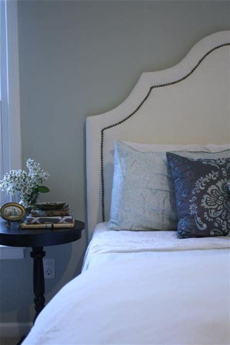 Creating a custom padded headboard is a great way to add personality and character to a room. DIY Upholstered Headboard Tutorial