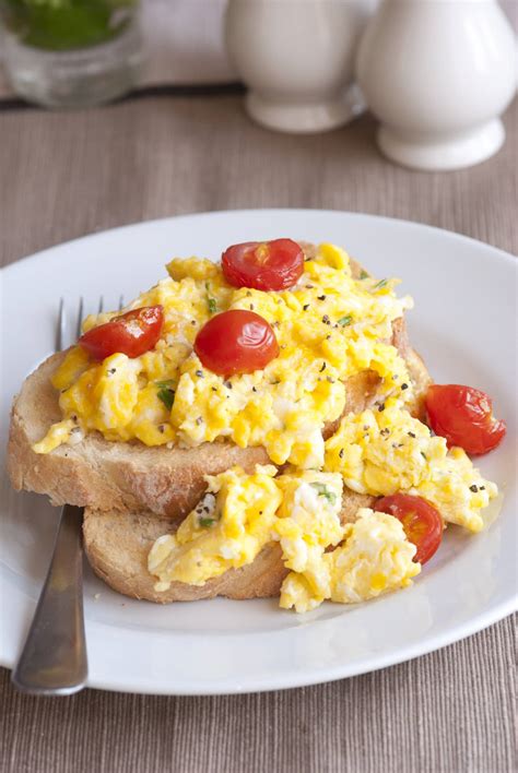 Avoid These 5 Common Mistakes When Making Scrambled Eggs ...