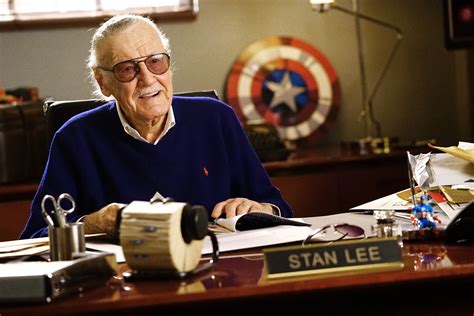 Stan Lee Berpulang Dunia Superhero Berkabung