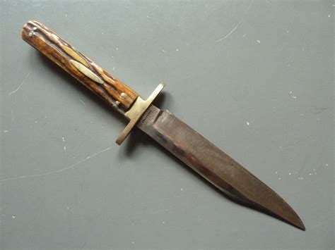 Pin On Dagger Knife Hunting