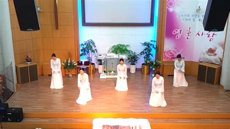 예컨대 서울 서초동 사랑의교회에서 이 날 700명이 참여하는 부활절 연합예배가 이뤄진다는 계획이. 부활절워쉽 그십자가 - YouTube