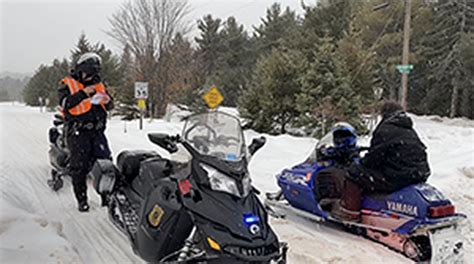Dnr Increasing Snowmobile Trail Patrols Ahead Of Holiday Weekend