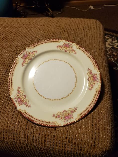 I Have A Set Of Noritake China I Think It S Royal Ruby Or Red Scroll