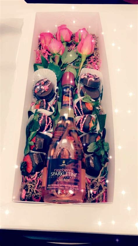Order now, for same day, next day & midnight flowers and chocolate delivery online. Candy, flowers and wine gift set idea | Strawberry gifts ...