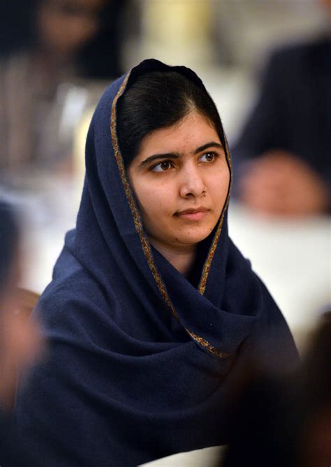 Jacqui rossi talks about the accomplished life of young malala yousafzai, an education advocate and survivor of an assassination attempt by the taliban. Malala Yousafzai, la valiente joven que lucha ...