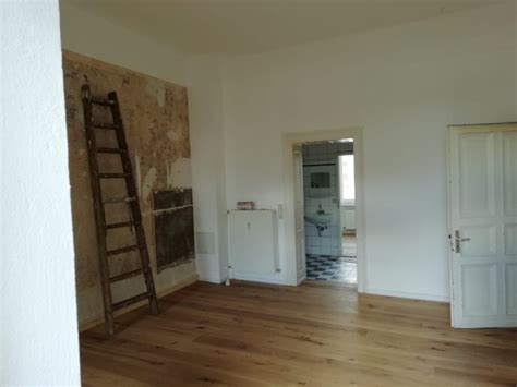 .tikanten geschaffen wurde, die eine saison in der schönen stadt bonn verbringen möchten, in einer wunderschönen wg, die spezie. Gemütliche und interessante 3-Zimmer Altbau-Wohnung mit ...