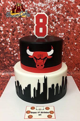 Bulls Cake By Dream Cakes Chicago Jordan Cake Hello Kitty Birthday Cake Chicago Bulls Cake