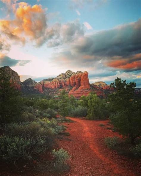 Sedona Sunset Stock Photos Pictures And Royalty Free Images Istock