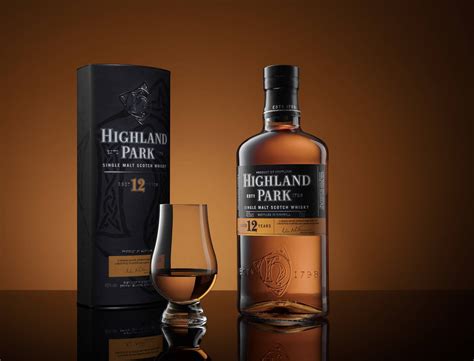 Download Highland Park Whiskey And Glencairn Glass Wallpaper