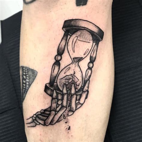 101 Amazing Hourglass Tattoo Designs That Will Blow Your Mind