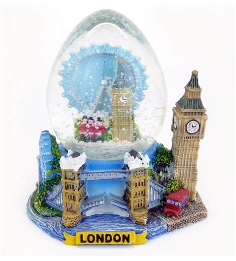 London Landmarks Snow Globe Medium 11 Cm Tall Chrissys Snow Globes