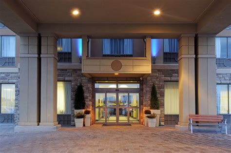 Welcome to the newly opened holiday inn express plattsburgh! Holiday Inn Express Hotel And Suites North Bay vacation ...