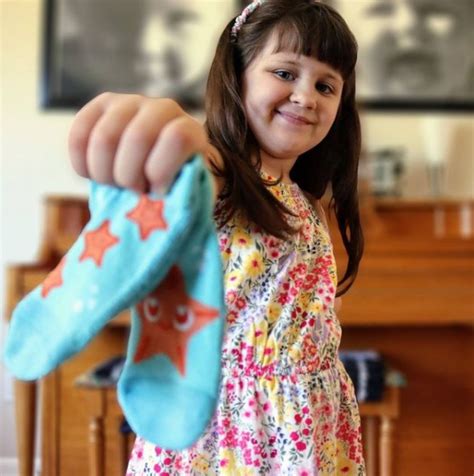 Childhood Cancer Survivors Are Using Socks To Comfort Other Young