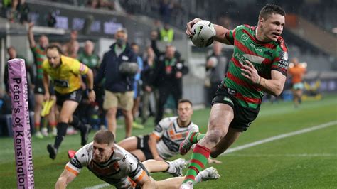 The south sydney rabbitohs, also known as souths, the bunnies, ssfc or the rabbits, are an australian professional rugby league team based in sydney, new south wales. Rabbitohs win despite Adam Reynolds' horror kicking night