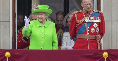 Rainha Elizabeth Terá Versão Reduzida De Evento Para Comemorar Seu