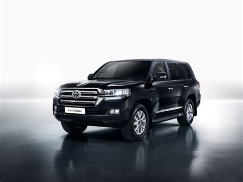 Adventures in the toyota land cruiser discover some of the astonishing. Toyota Land Cruiser 4.6L VXR - Drive Ninja
