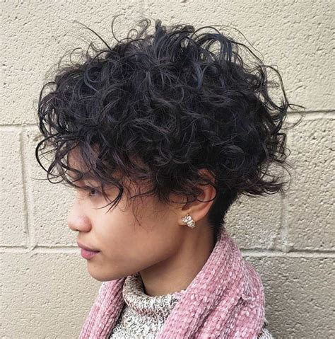35 Modern Perm Hairstyles And How They Differ From The 80s Curls