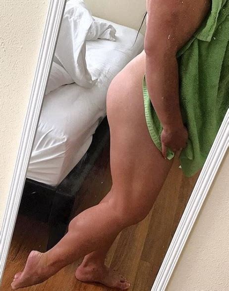 Her Calves Muscle Legs Fetish Cecilia Wynn Enormous Calves Update