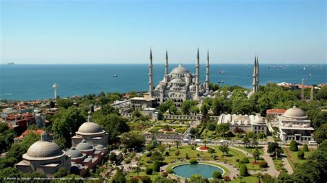 Les icônes carte, satellite, terrain. Webcams Istanbul, Turquie | Monde du Voyage
