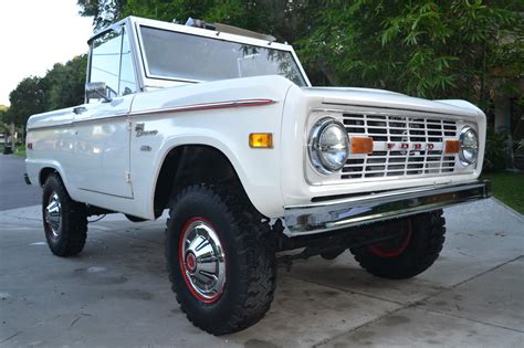 Since broncos are a minimum of 23 years old and made from metal, chances are that they are ordinarily you wouldn't consider other owners when buying a car, but bronco owners seem to be a. All American Classic Cars: 1975 Ford Bronco Ranger 2-Door ...