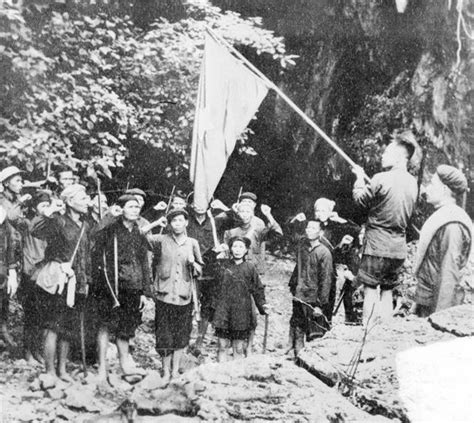 Kỷ niệm 80 năm Ngày Bác Hồ về nước trực tiếp lãnh đạo cách mạng Việt