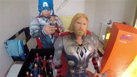 Avengers Box Surprise Amazon Superheros Toys Marvel Figures